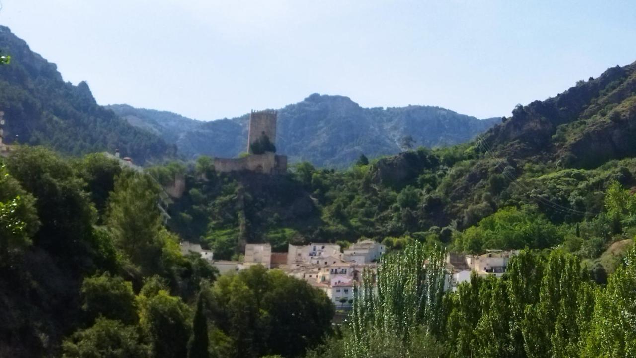 Alojamiento "Destino Cazorla" ภายนอก รูปภาพ